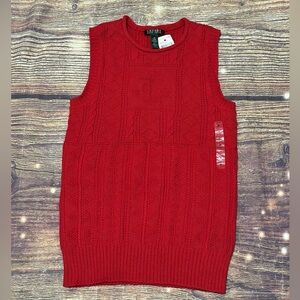 Lauren Ralph Lauren red cable-knit texture sweater vest. Medium. NWT.